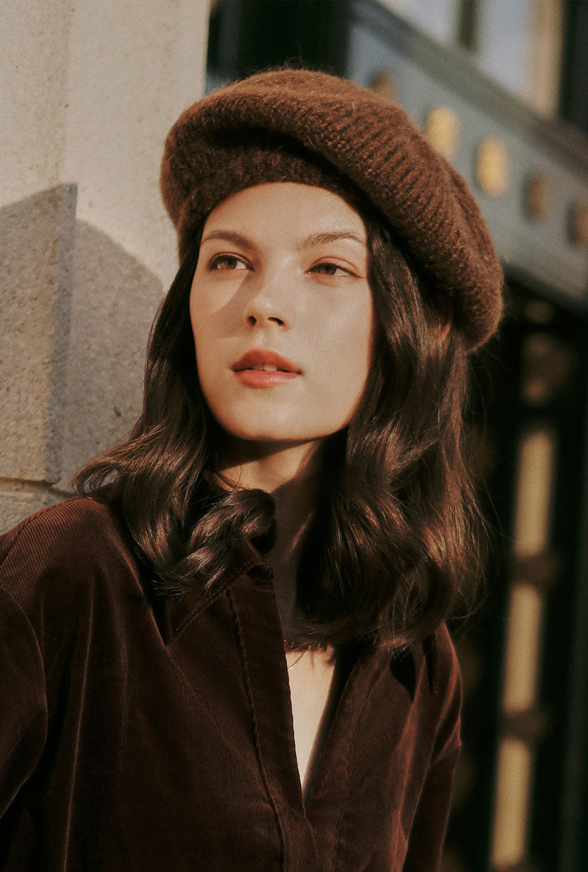 Petite Studio's Chocolate Knitted French Beret