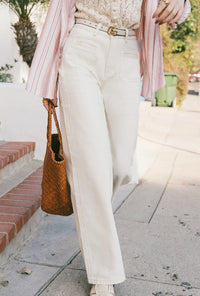 Petite Studio's Odilia Mid Rise Straight Leg Jeans in Cream