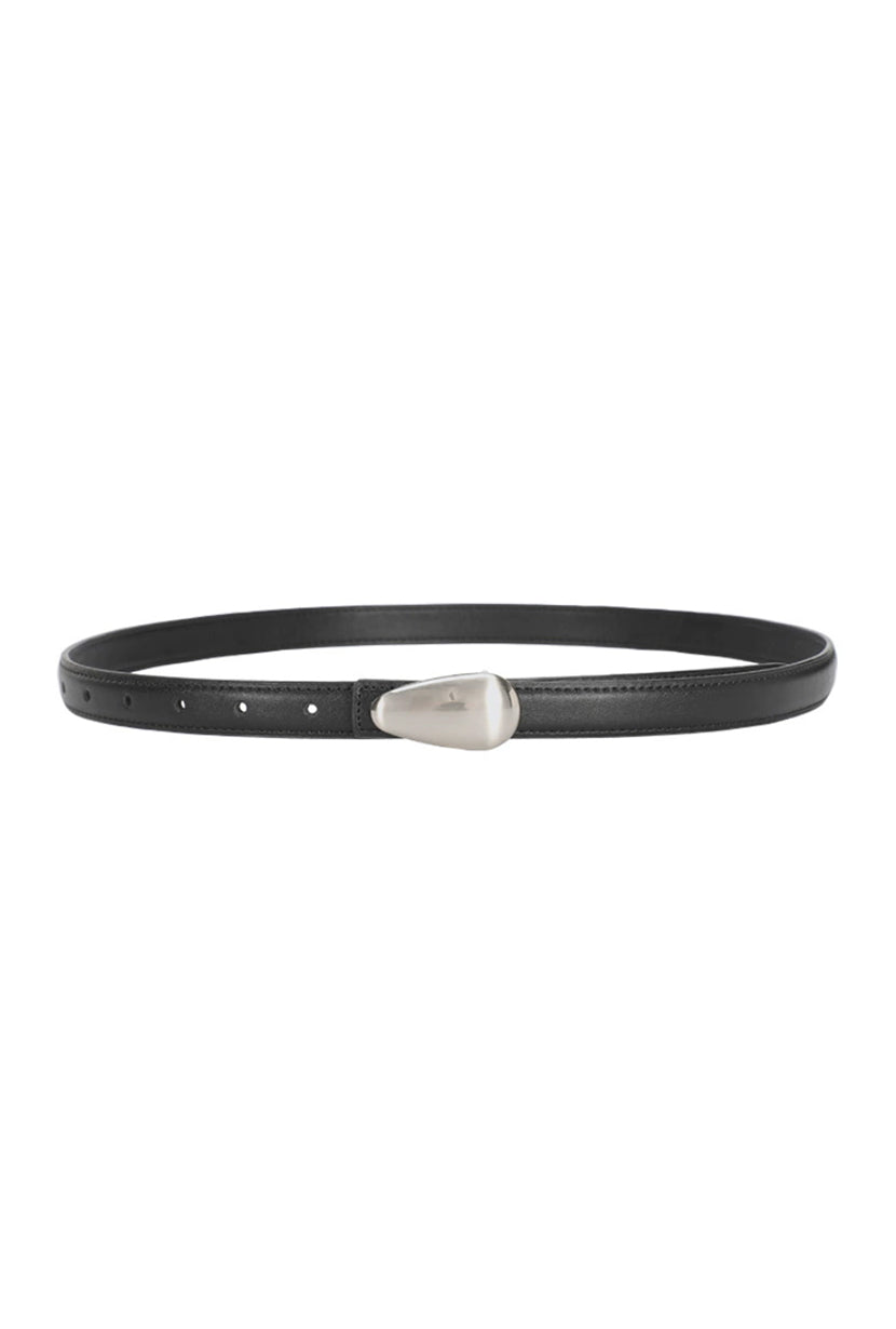 Petite Studio's Black and Silver Oval Buckle Thin Leather Belt