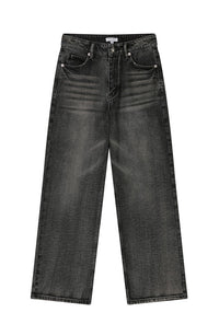 Petite Studio's Cayden Mid Rise Straight Leg Jeans in Charcoal 