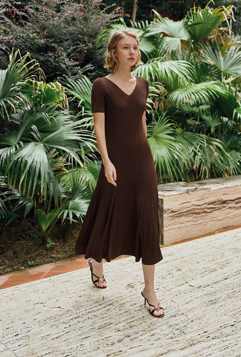 Petite Studio's Ezra Knit Dress in Chocolate 