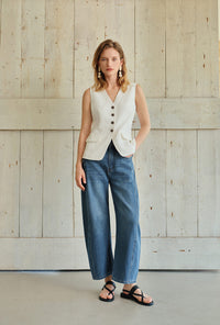 Petite Studio's Darien Linen Vest in Ivory 