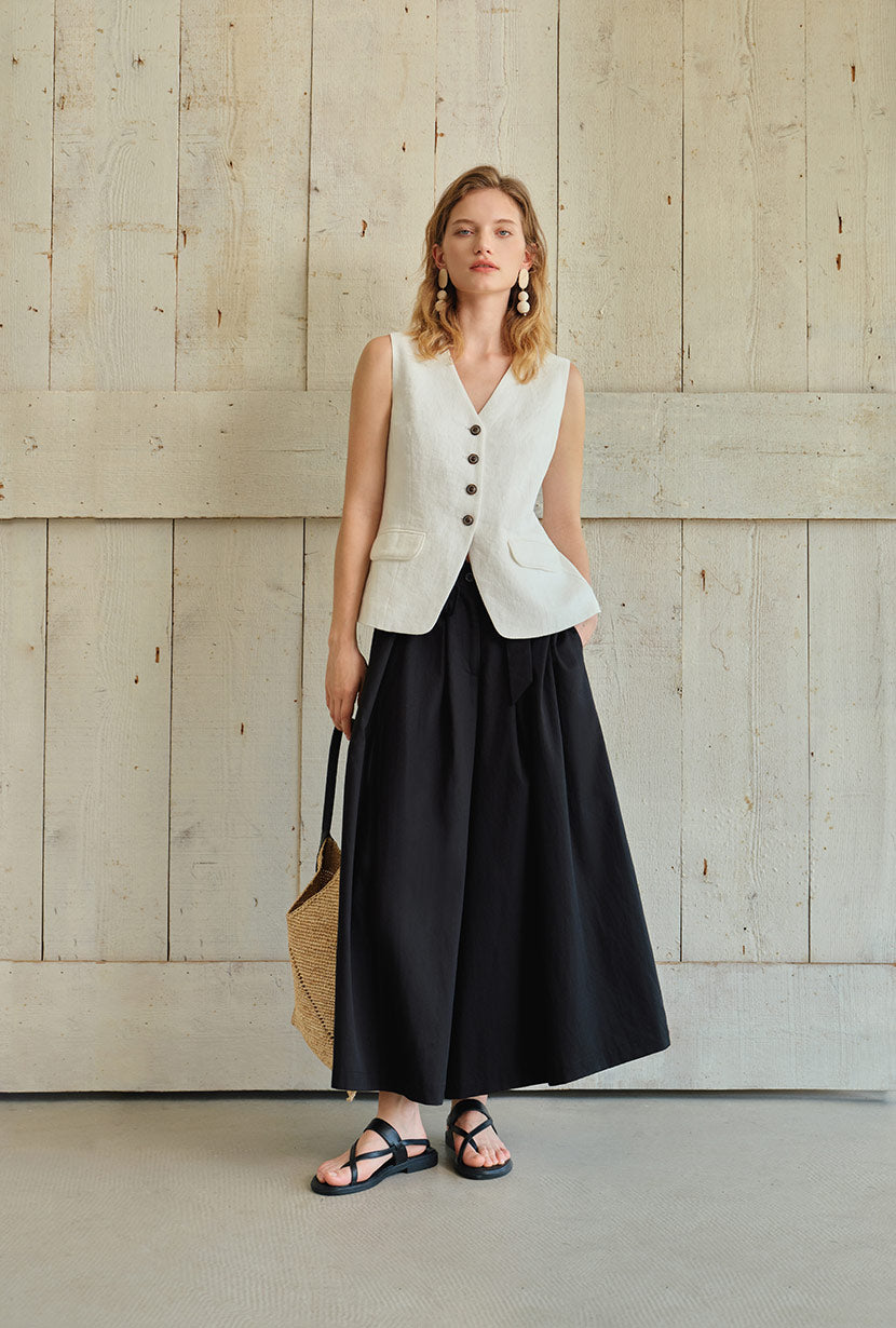 Petite Studio's Darien Linen Vest in Ivory 