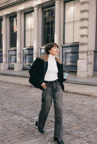 Petite Studio's Cayden Mid Rise Straight Leg Jeans in Charcoal 