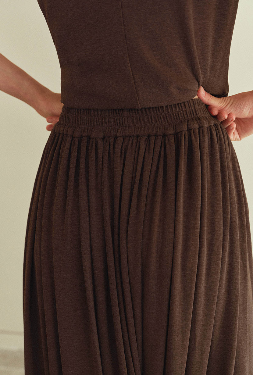 Petite Studio's Quentin Jersey Cotton Cocoon Skirt in Chocolate