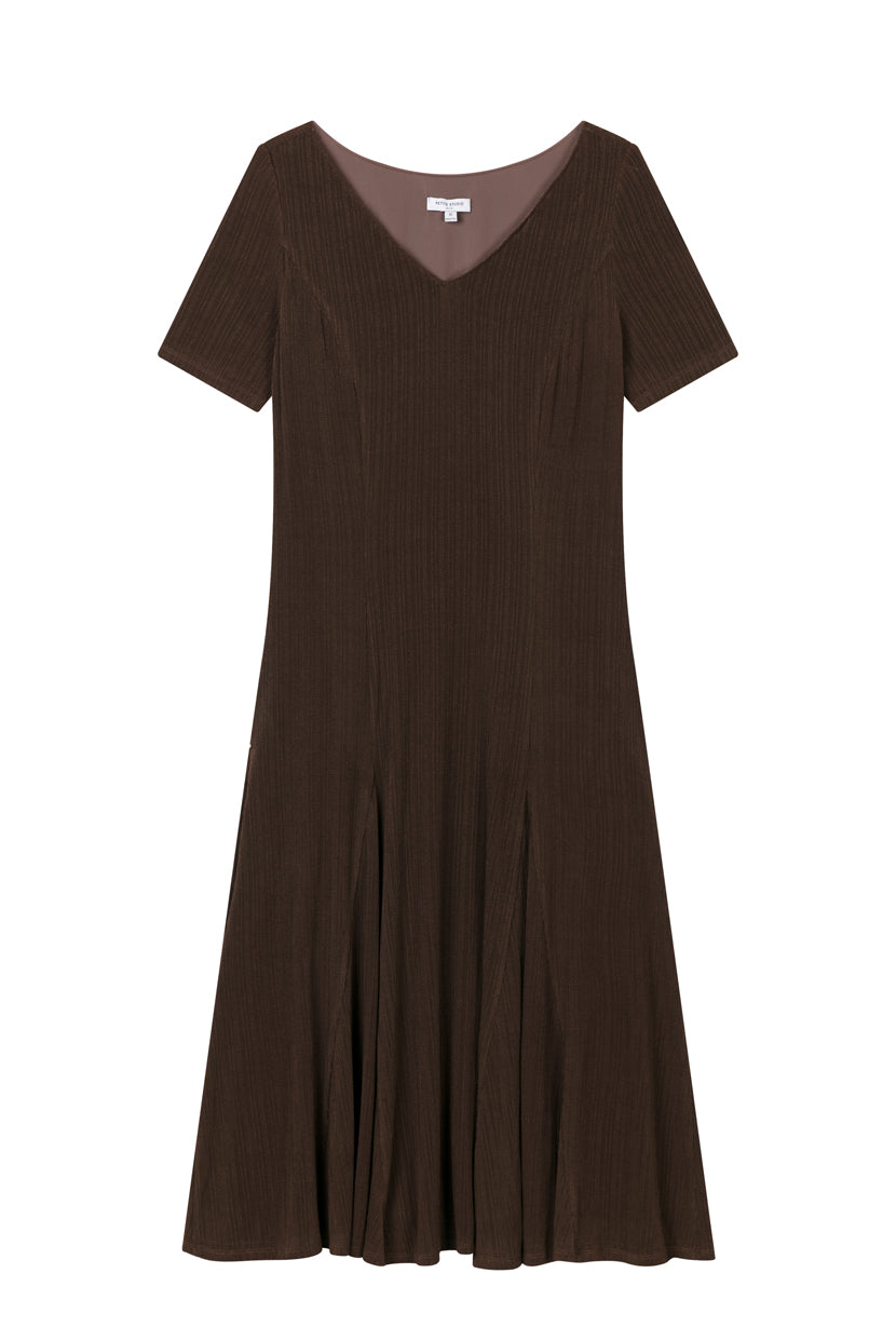 Petite Studio's Ezra Knit Dress in Chocolate 